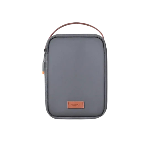 Minimalist Travel Pouch